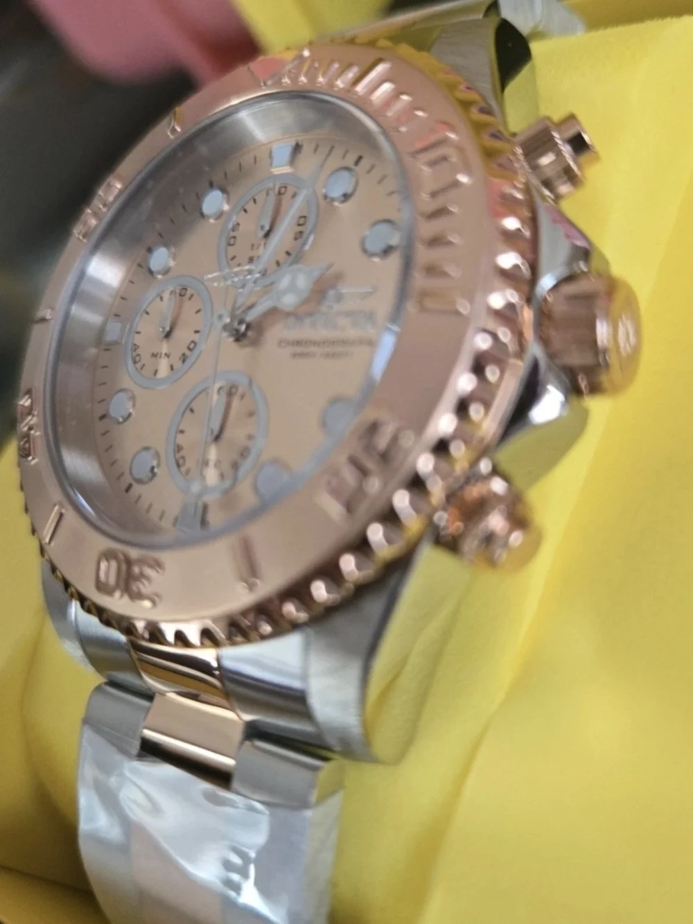 1775 Invicta Pro Diver Men’s Rose Gold and Silver Two-Tone Watch 43.5mm